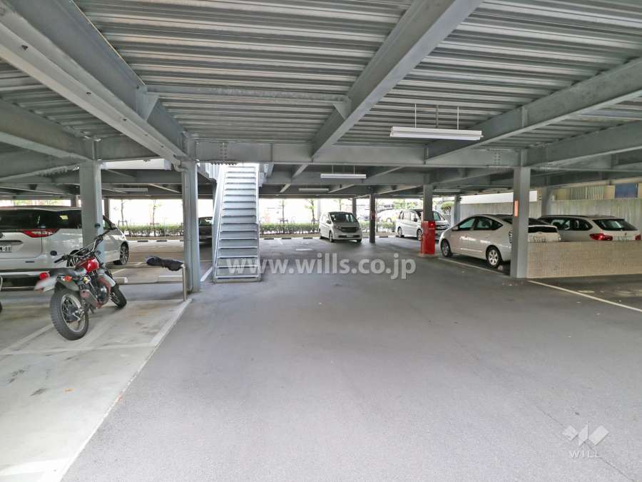 敷地内駐車場(屋内平面式)