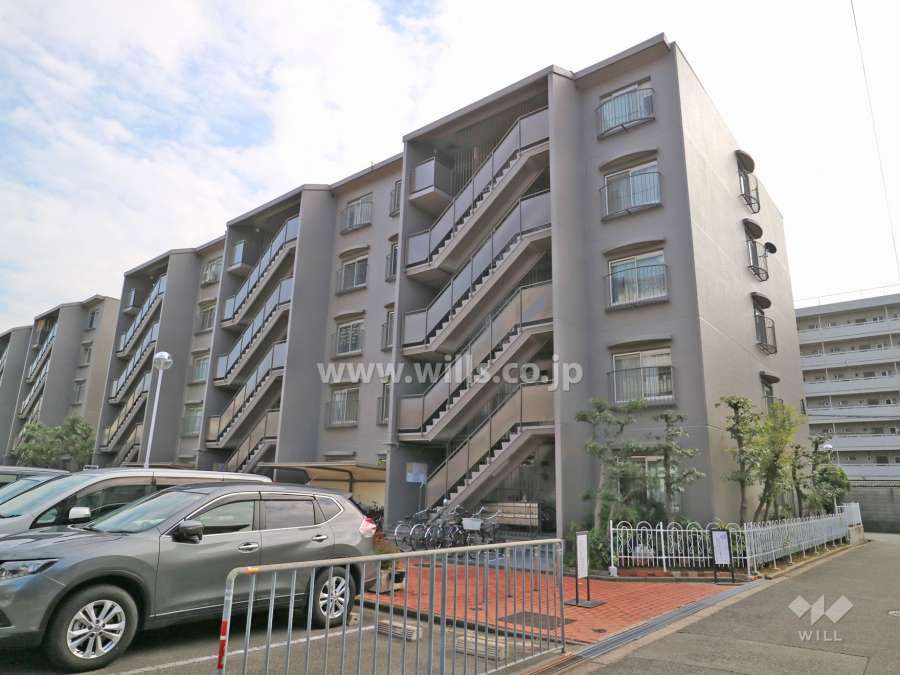 フローラ瑞光A棟の外観(北東側から)