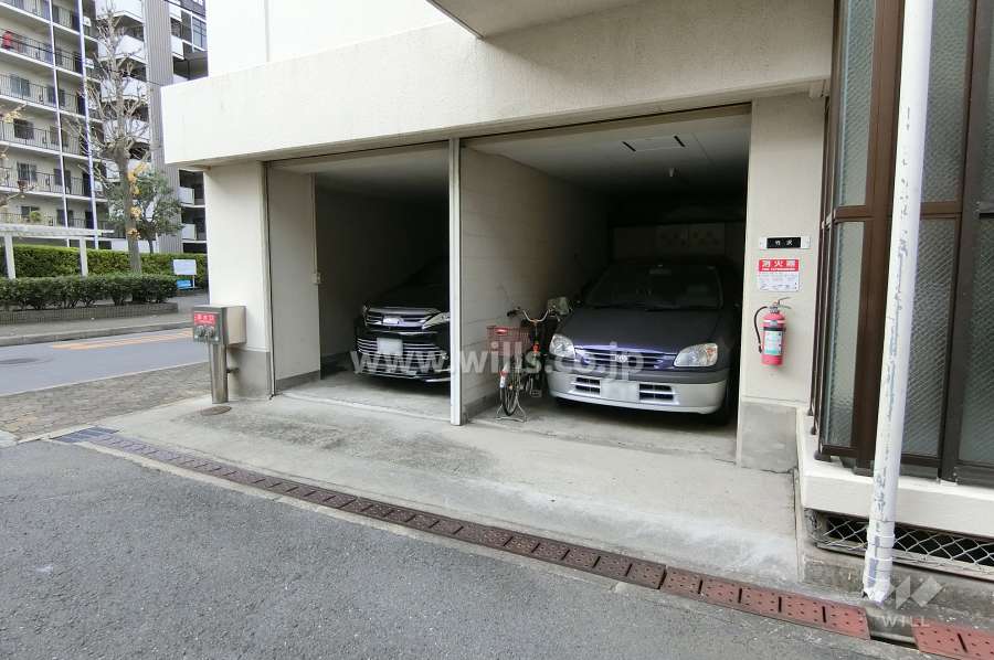 敷地内駐車場(屋内平面式)