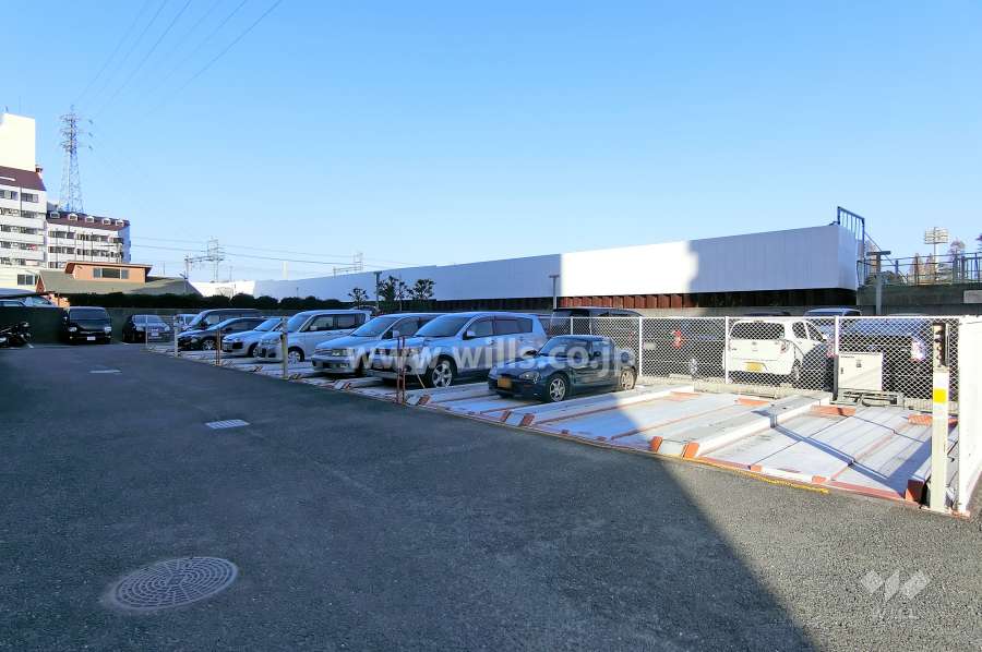 敷地内駐車場（屋外機械式）