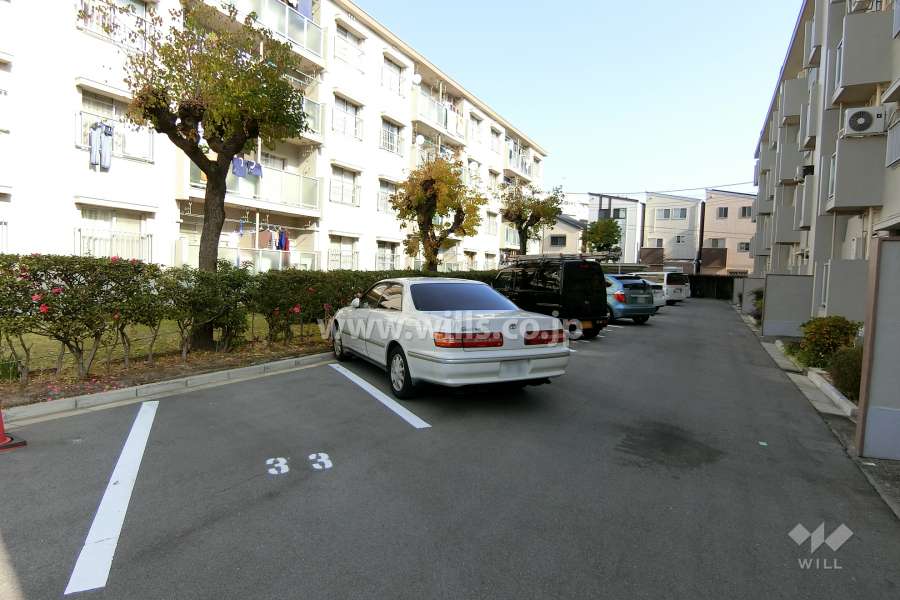 敷地内駐車場(屋外平面式)
