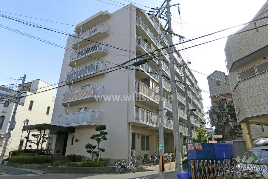 ルモン淡路東の外観（北西側から）