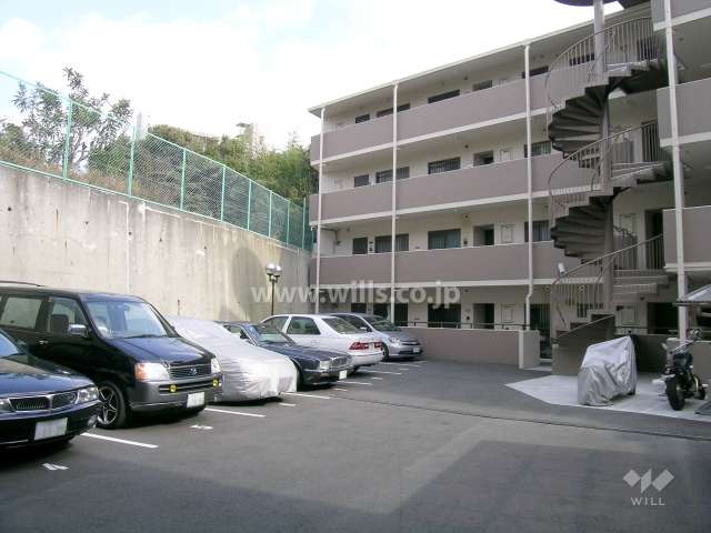 敷地内駐車場（屋外平面式）