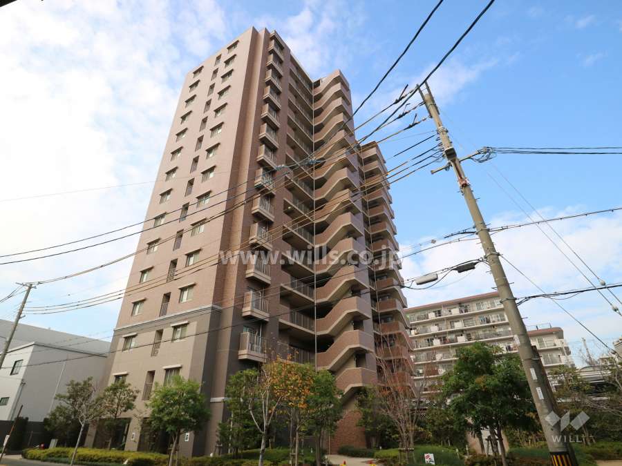 アウレリア上新庄エスタシティの外観(南東側から)