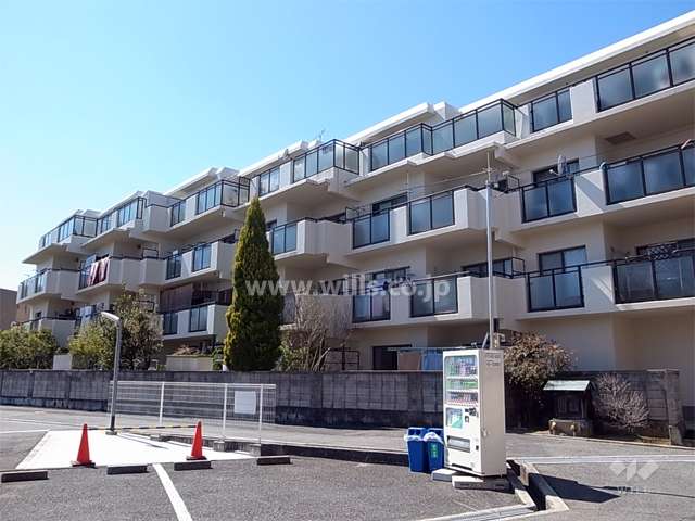 豊中桜の町ビューハイツの外観（南東側から）