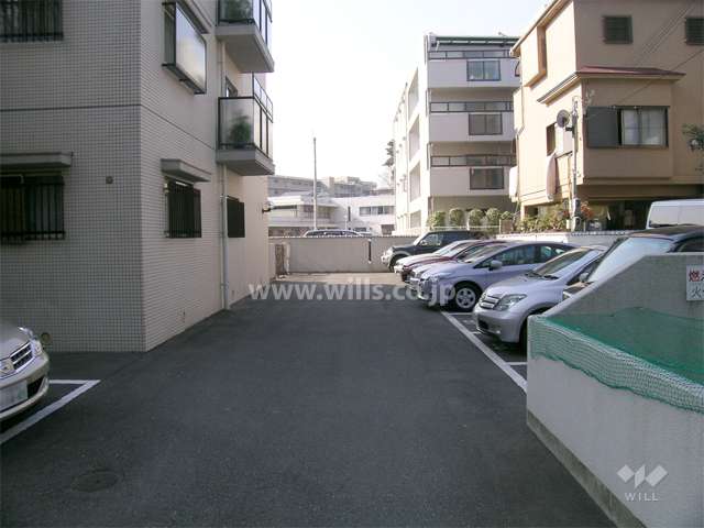 敷地内駐車場