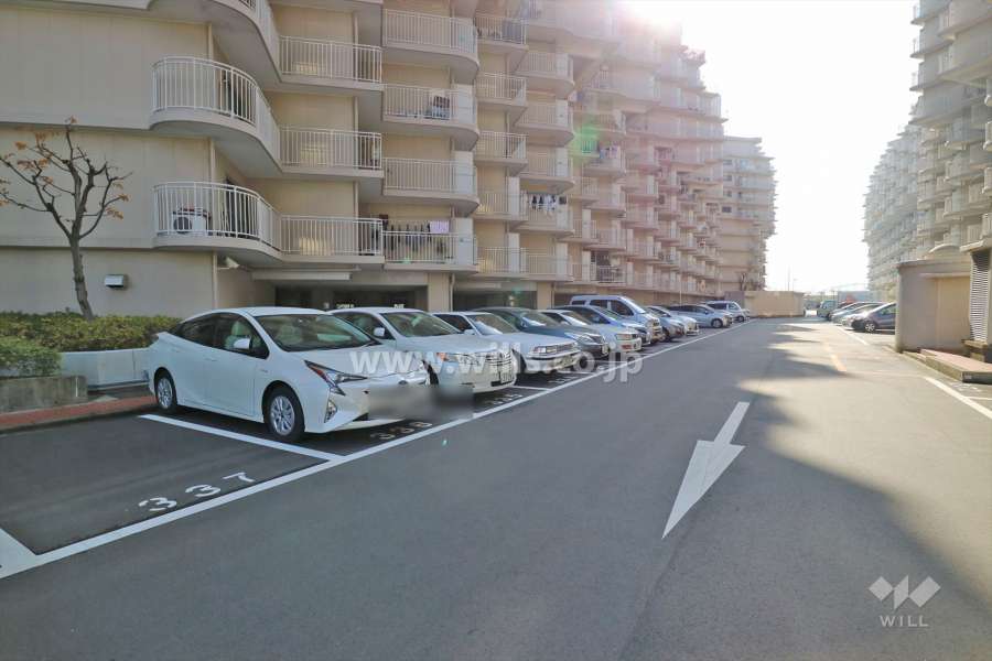 敷地内駐車場(屋外平面式)