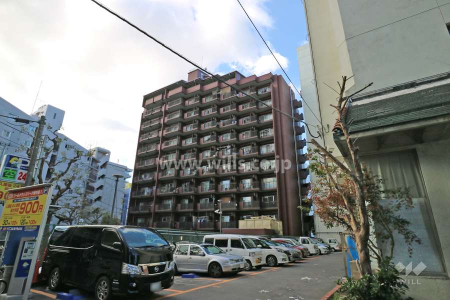 朝日プラザ新大阪の外観（東側から）