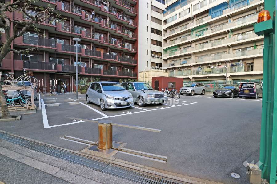 敷地内駐車場(屋外平面式)
