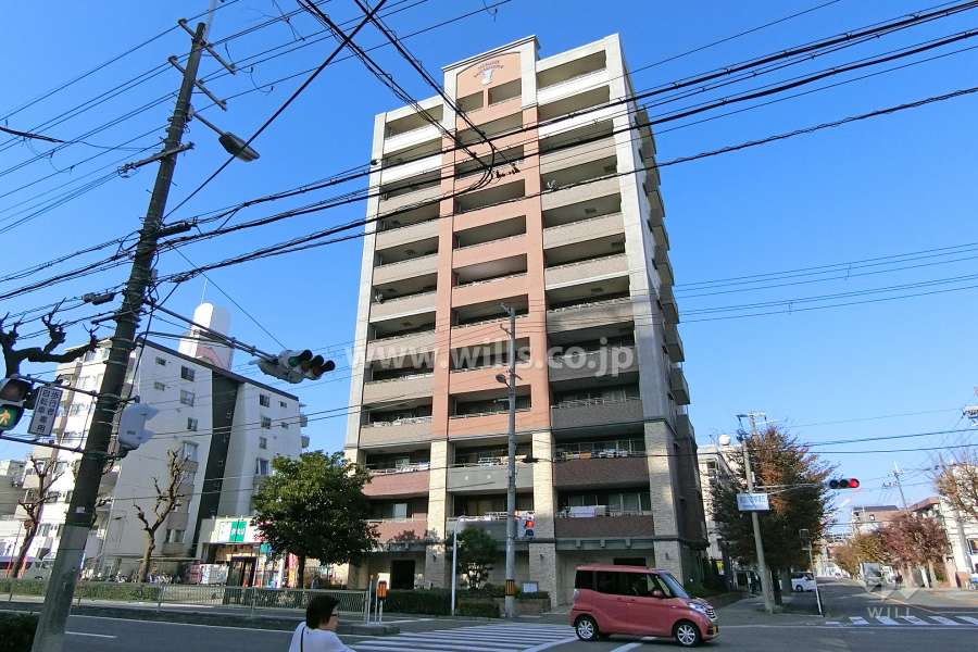 プロパレス上新庄Ⅱグラヴィスの外観（南東側から）