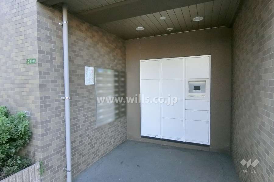 宅配ボックスと共用ポスト