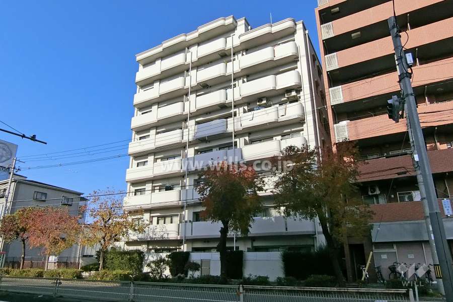 ベルアーバ二ティ上新庄の外観（南東側から）