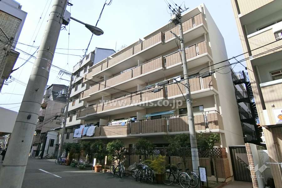 朝日プラザ上新庄Ⅱの外観（南東側から）