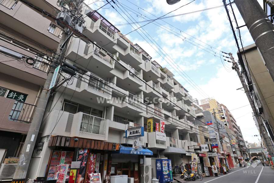 ローズコーポ第1新大阪の外観（南西側から）