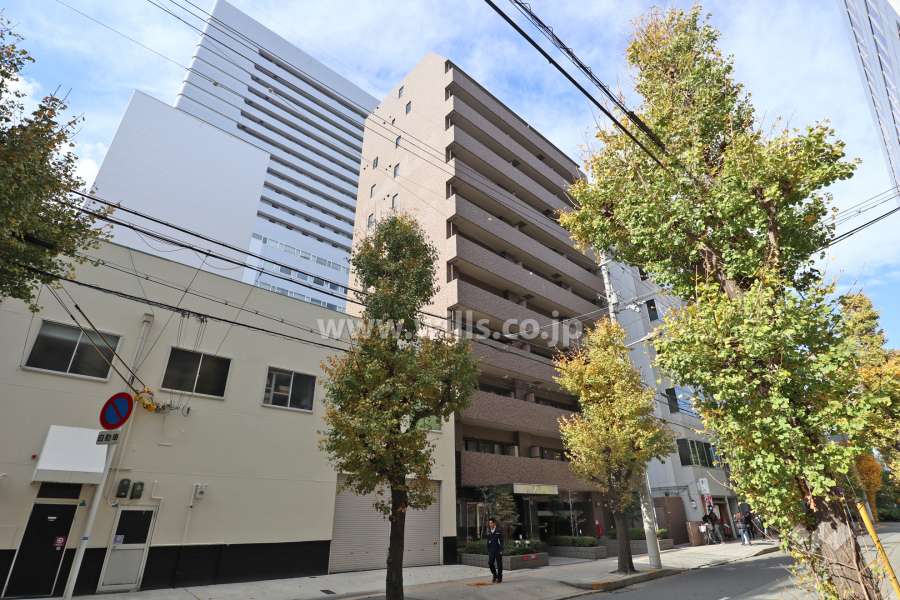 リーガル新大阪駅前の外観（南東側から）