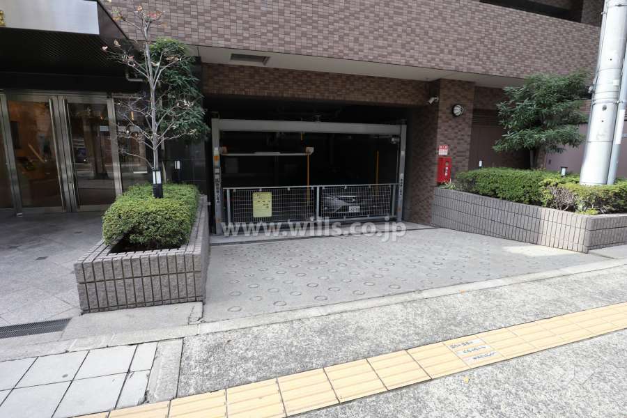 敷地内駐車場(屋内機械式)