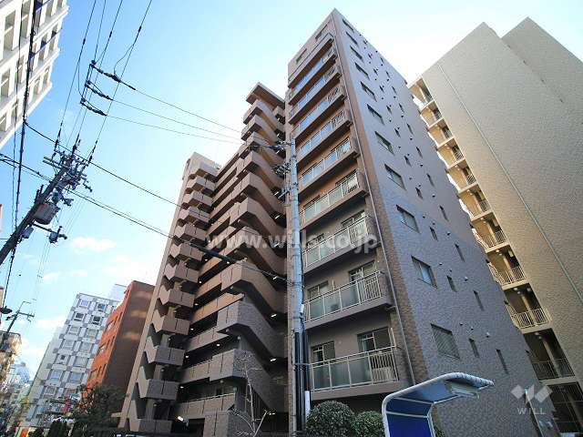 セントラル新大阪の外観（北西側から）