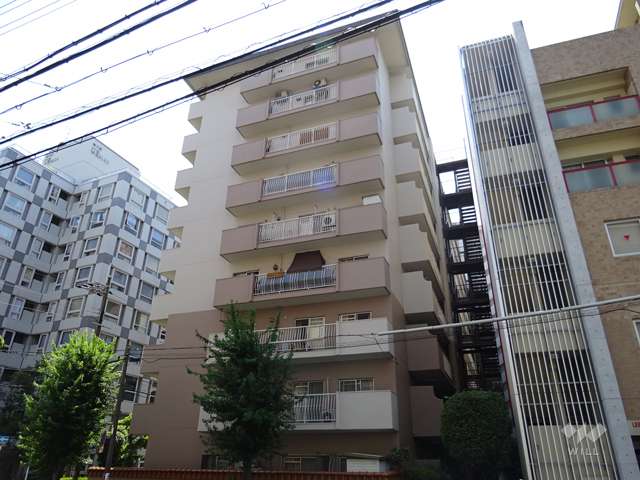 西中島ホワイトハイツの外観（北東側から）