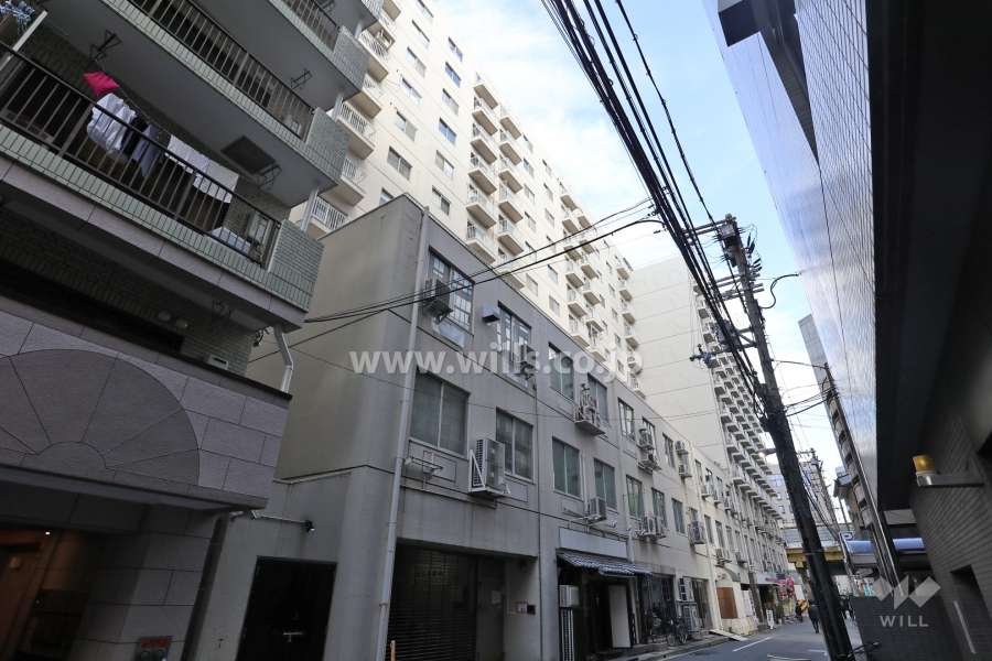 チサンマンション第７新大阪の外観（南西側から）