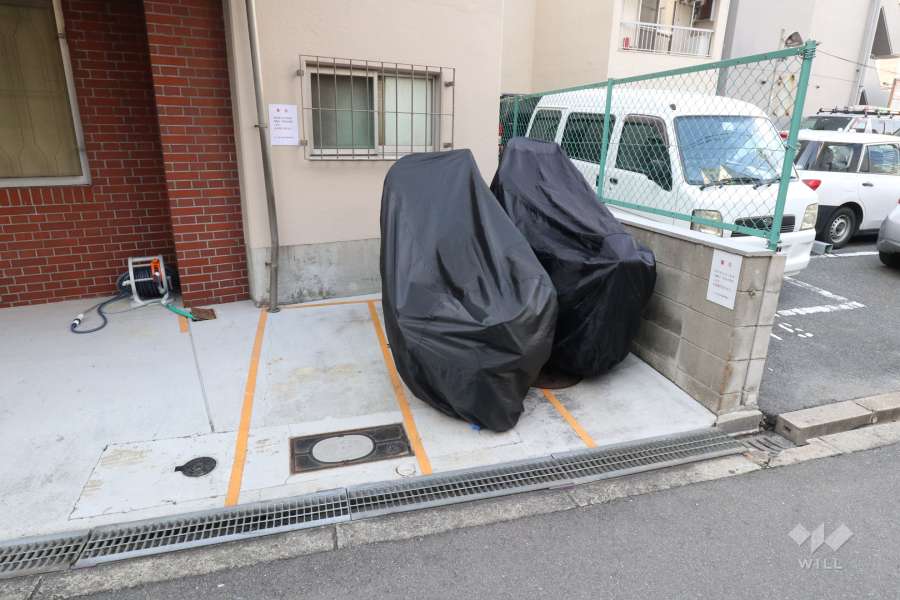 バイク置場