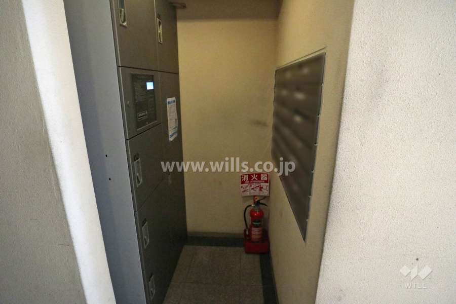 集合ポストと宅配ボックス