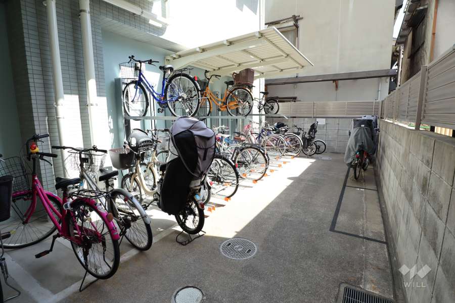 駐輪場（ラック式）