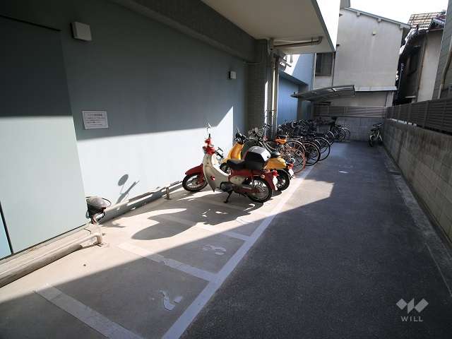 バイク置場