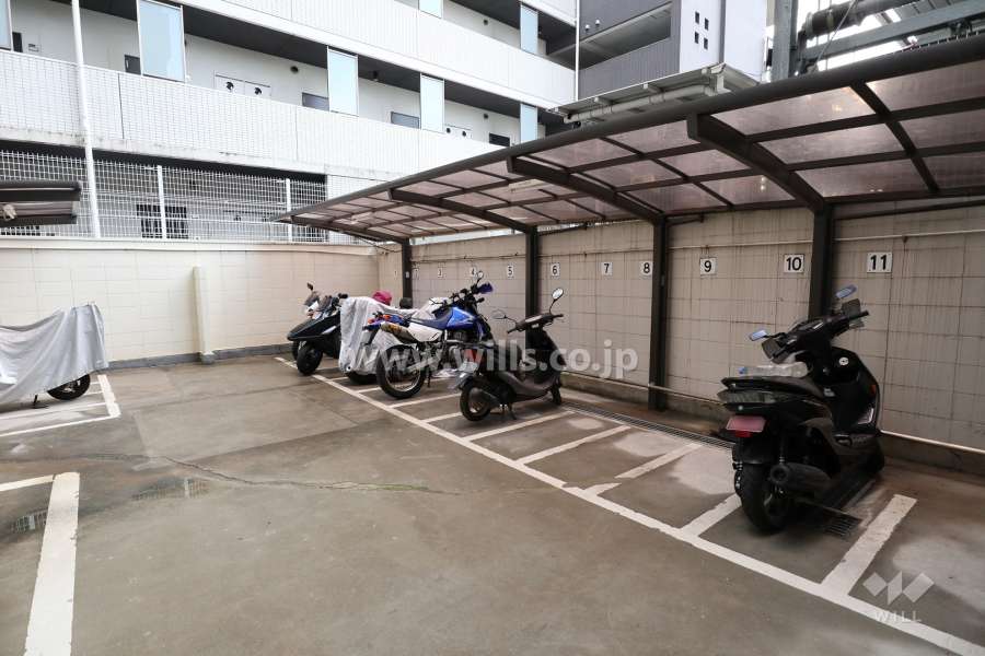 バイク置場