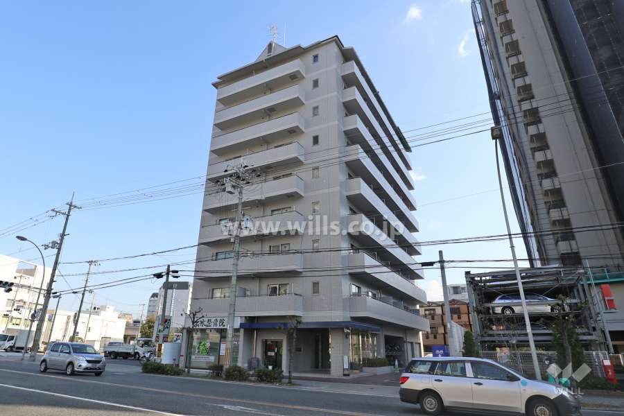 十三本町ユニハウスの外観（南西側から）
