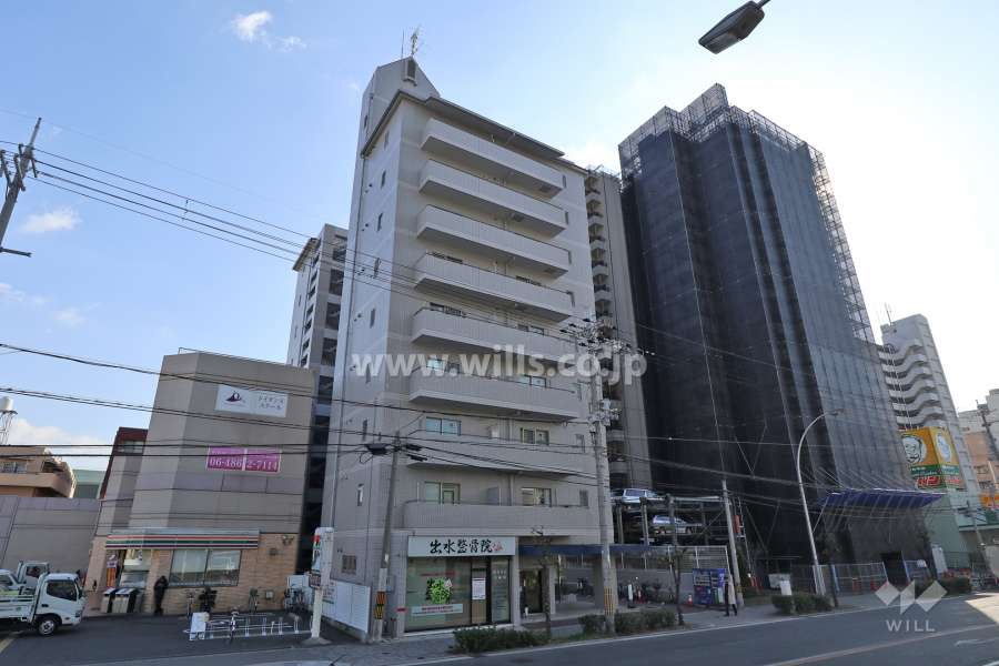 十三本町ユニハウスの外観（北西側から）