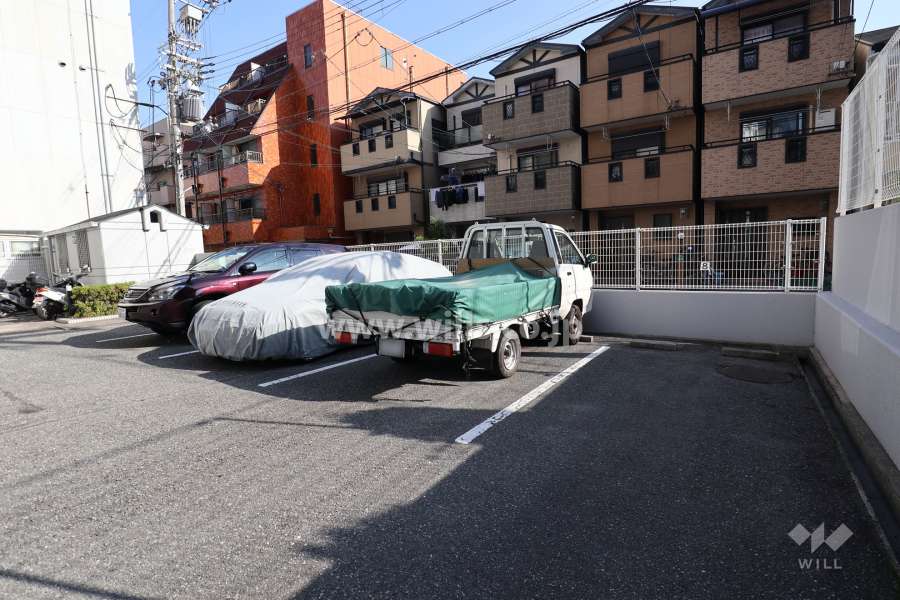 敷地内駐車場（屋外平面式）