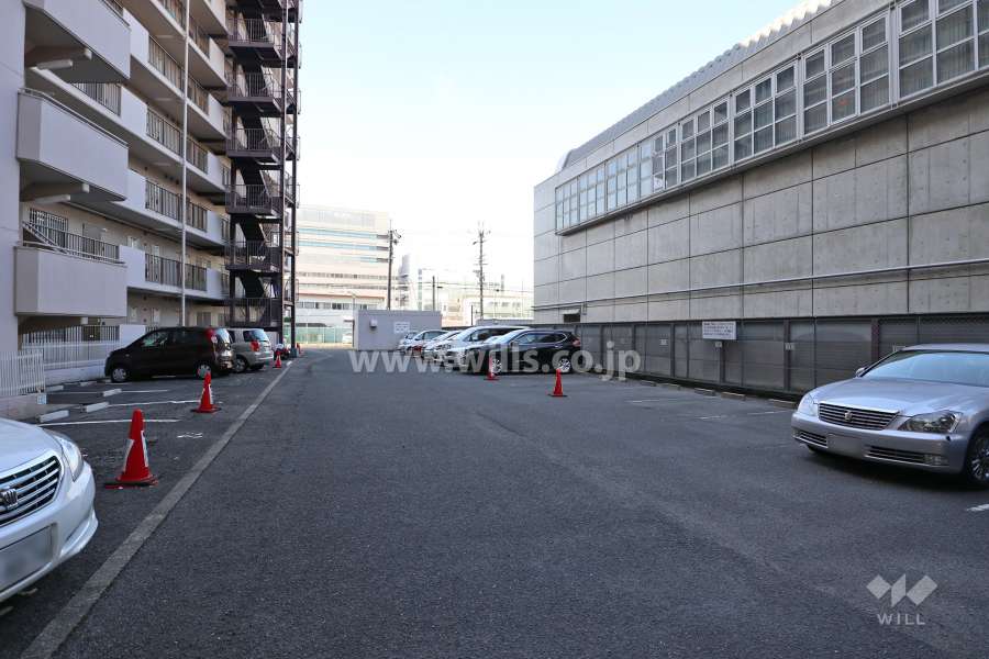 敷地内駐車場（屋外平面式）