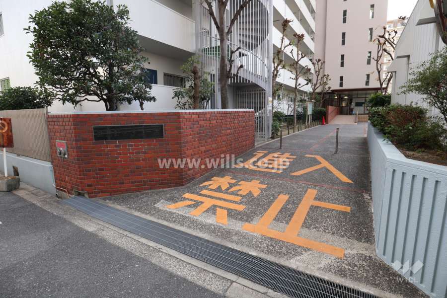 北東側敷地出入り口
