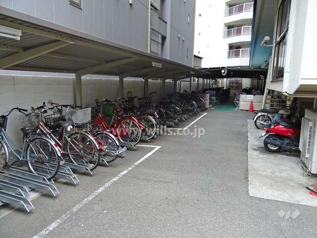 駐輪場