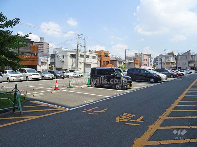敷地内駐車場（屋外平面式）