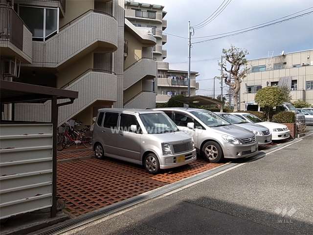 敷地内駐車場（平面式）
