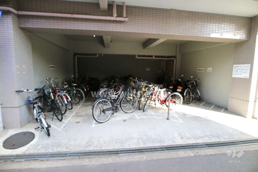 駐輪場