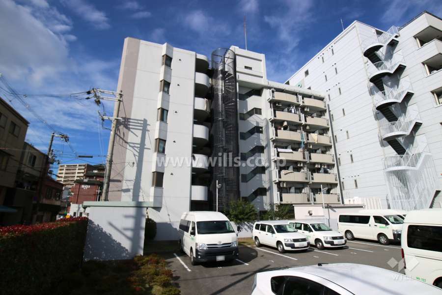メゾンドサンセールの外観（南側から）