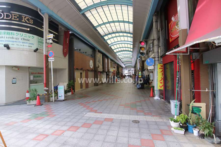 塚本駅前通商店街