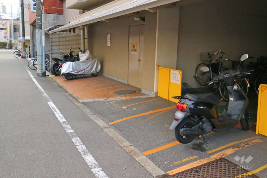 バイク置場