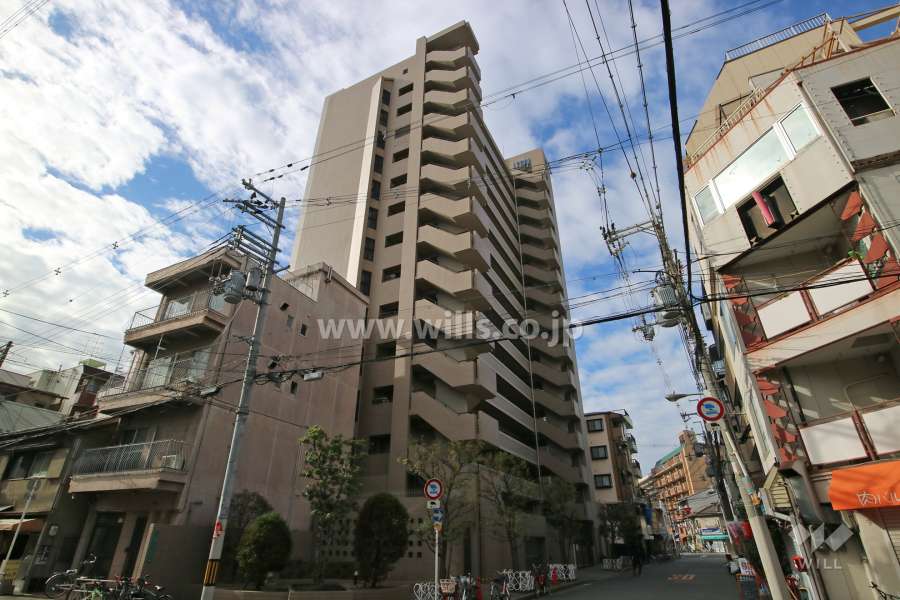 リーガルタワー塚本の外観（北東側から）