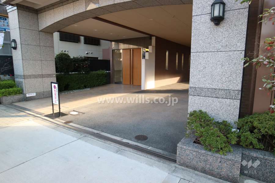 駐車場入り口