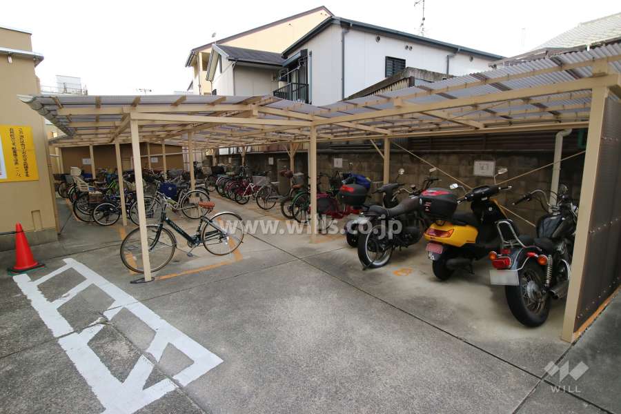 駐輪場、バイク置場