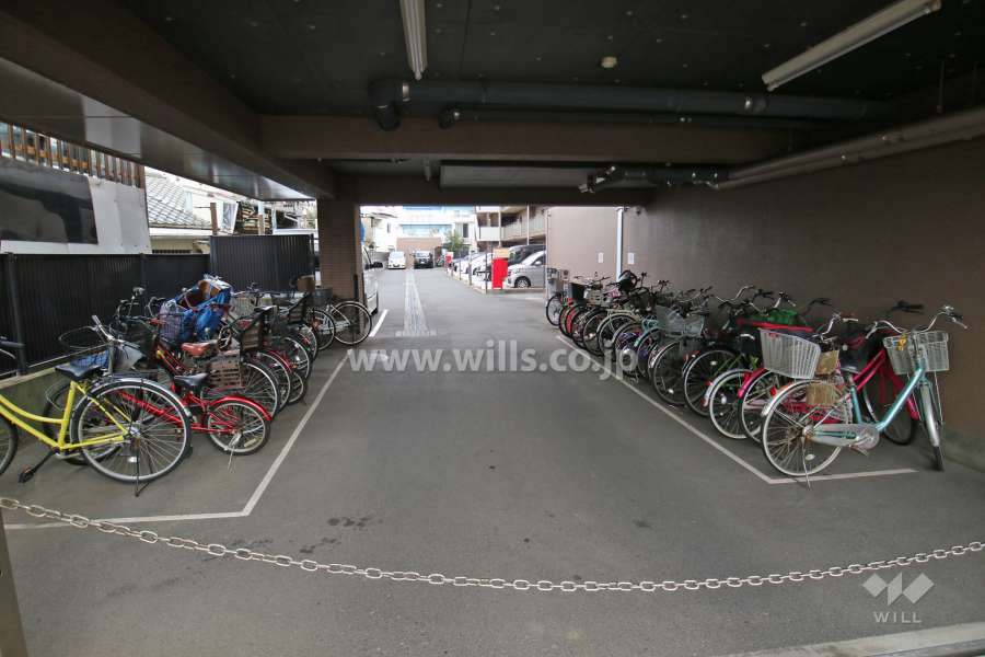 駐輪場②