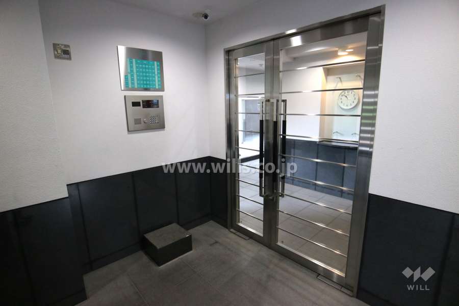 エントランス（オートロック付きです）