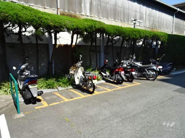 バイク置き場