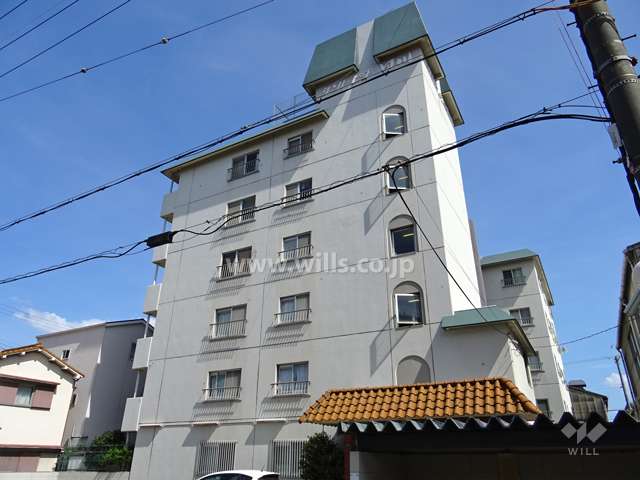 サントピア田川の外観（西側から）