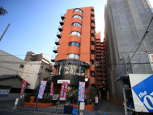 ライオンズマンション新大阪第5の外観（南西側から）