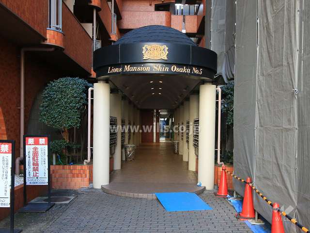 エントランスアプローチ