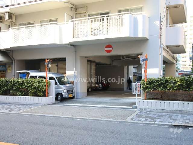 駐車場出口